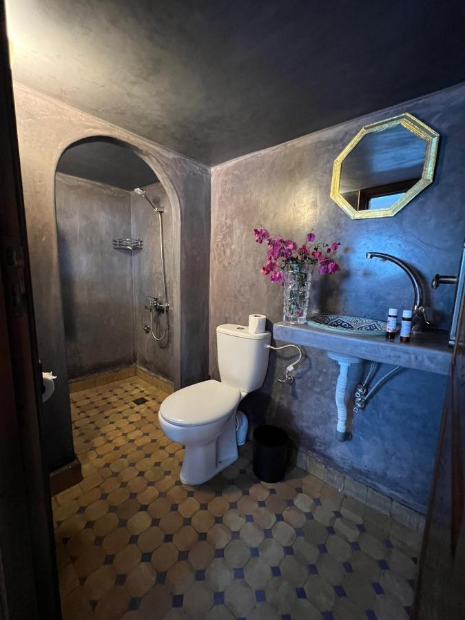 Kasba blanca Hotel Tangier Bagian luar foto