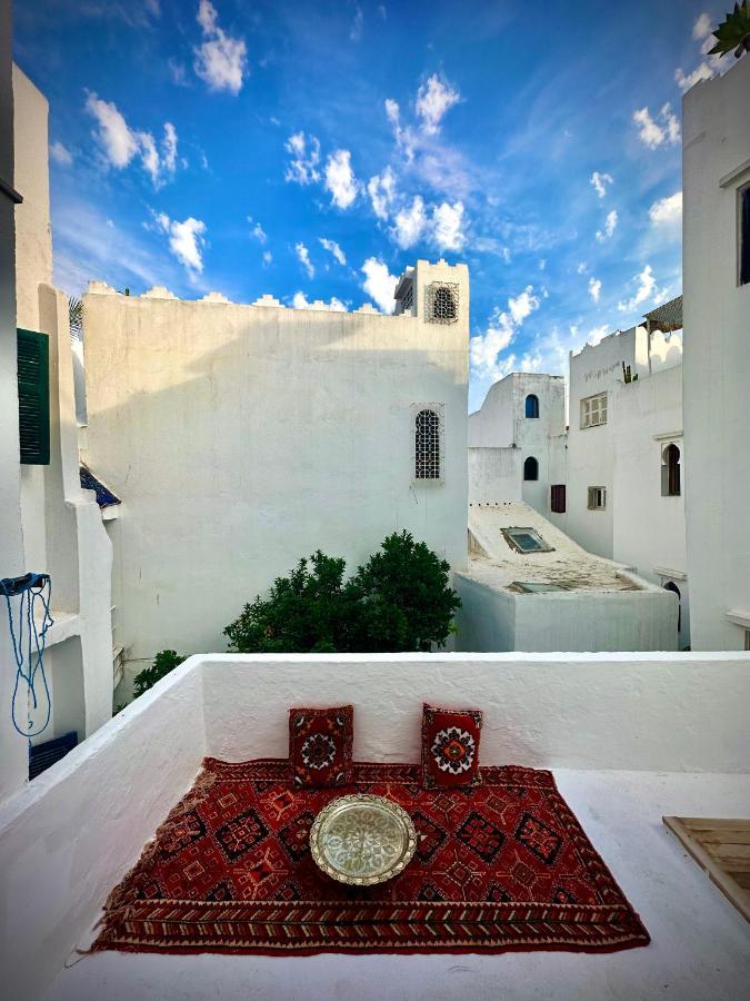 Kasba blanca Hotel Tangier Bagian luar foto